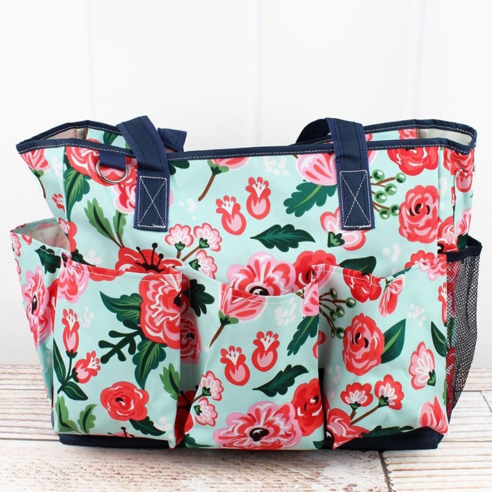 NWT Large Organizer Tote Bag with outer pockets